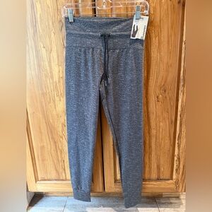No boundaries joggers new with tags size small